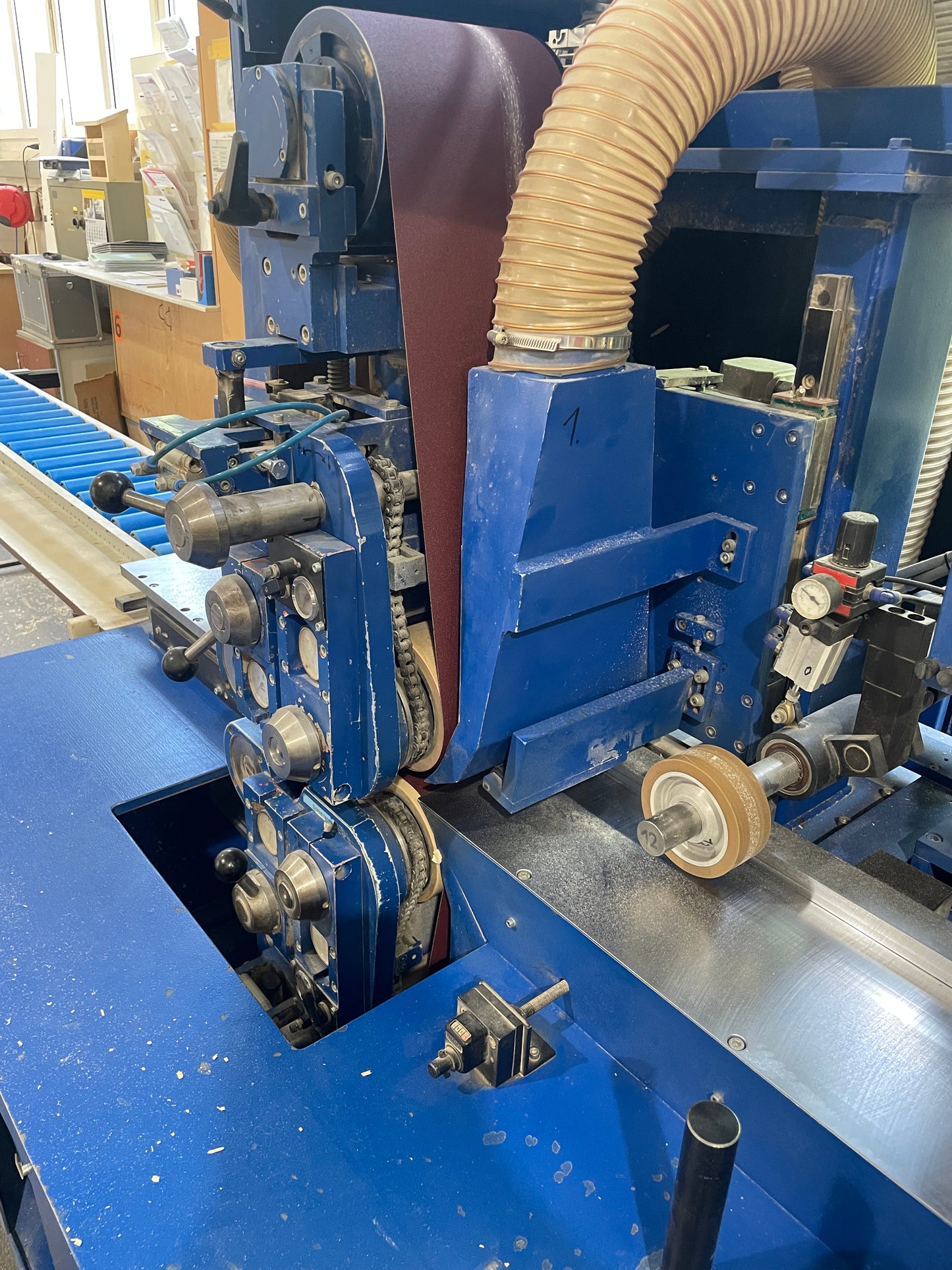 HM 4-side planer